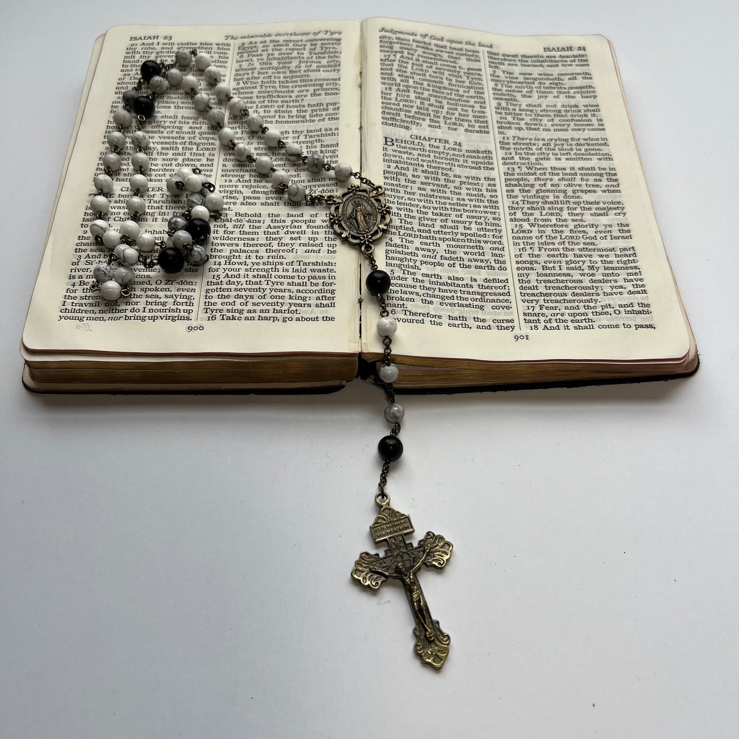 Miraculous Medal Rosary | Howlite & Ebony Wood