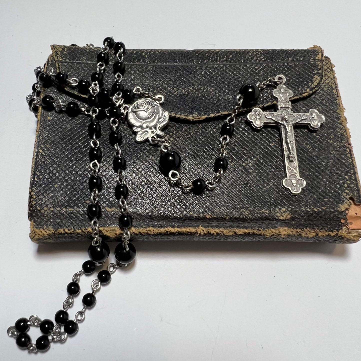 Byzantine Rose | Jet Black